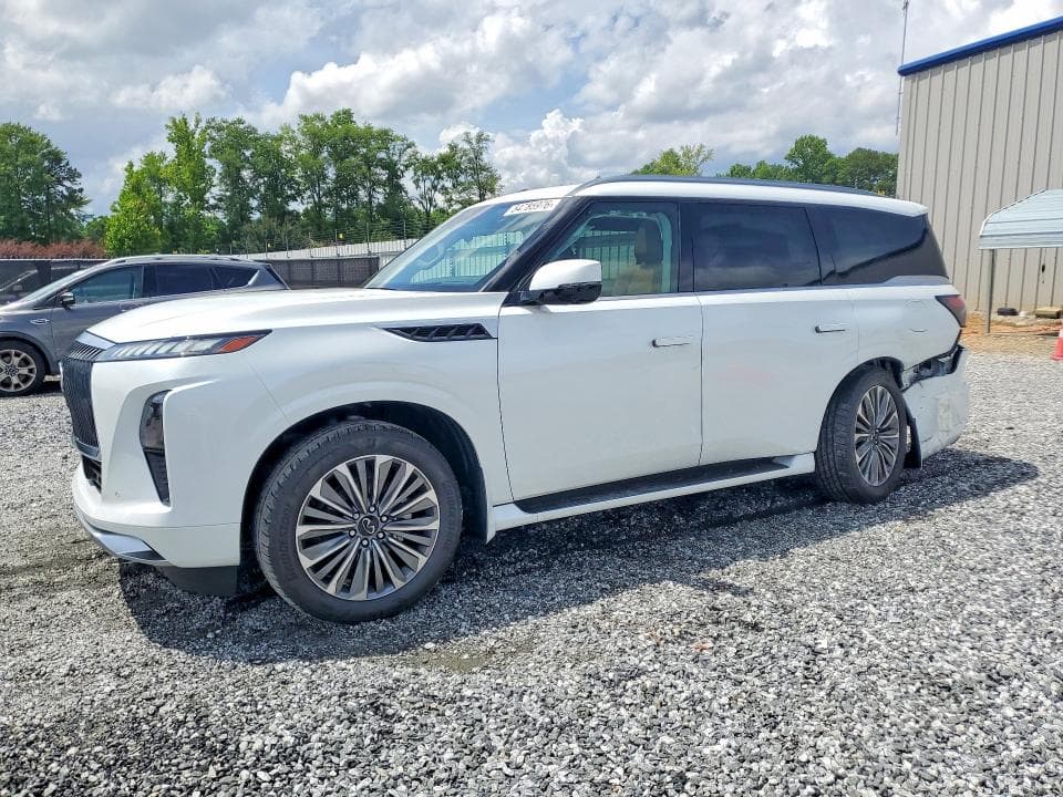 2026 INFINITI QX80 LUXE
