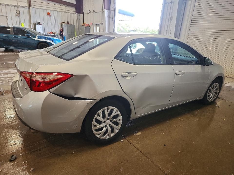 2019 TOYOTA COROLLA LE 3