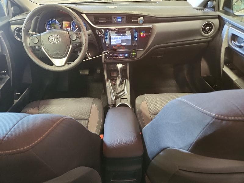 2019 TOYOTA COROLLA LE 8