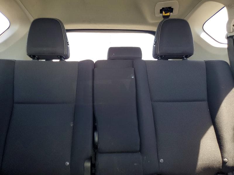 2017 TOYOTA RAV4 XLE 10