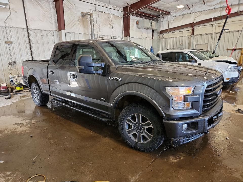 2017 FORD F150 SUPERCREW 4