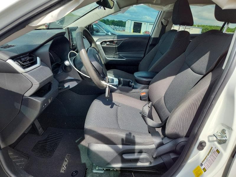 2022 TOYOTA RAV4 LE LE 7