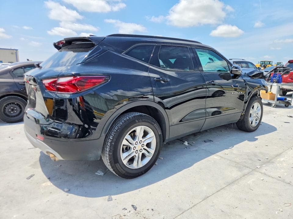 2022 CHEVROLET BLAZER 2LT 3