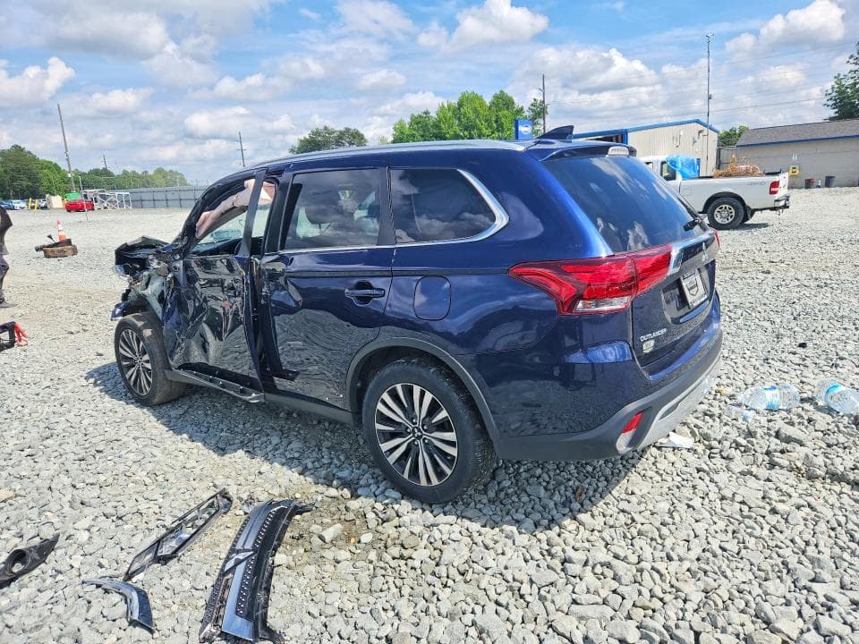 2020 MITSUBISHI OUTLANDER SE 2