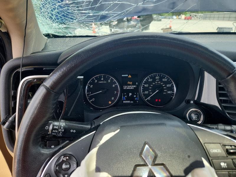 2020 MITSUBISHI OUTLANDER SE 9