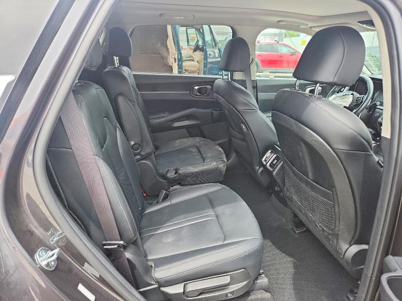 2024 KIA SORENTO EX EX 11