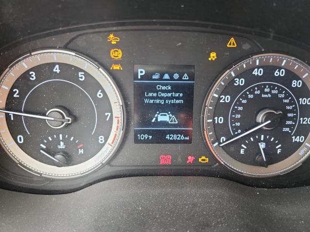 2022 HYUNDAI VENUE LIMITED 9