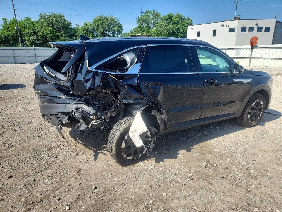 2026 KIA SORENTO S 3