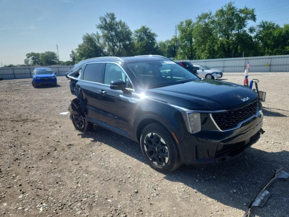 2026 KIA SORENTO S 4