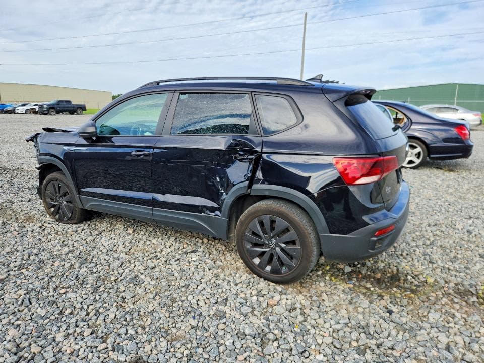 2022 VOLKSWAGEN TAOS S 2