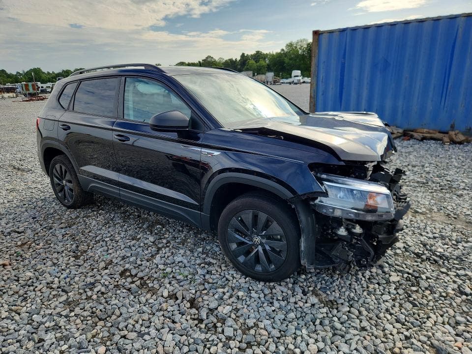 2022 VOLKSWAGEN TAOS S 4