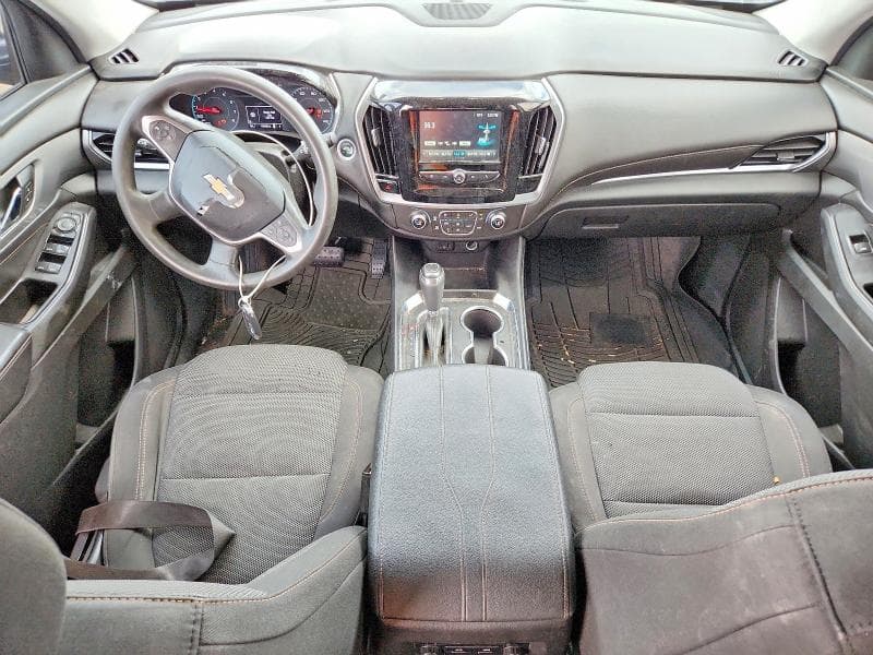 2018 CHEVROLET TRAVERSE LS 8