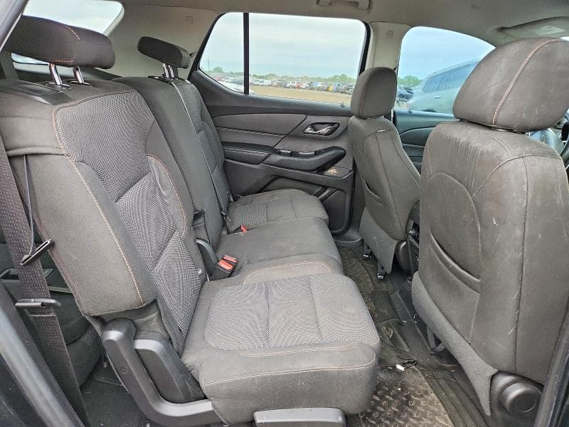 2018 CHEVROLET TRAVERSE LS 10