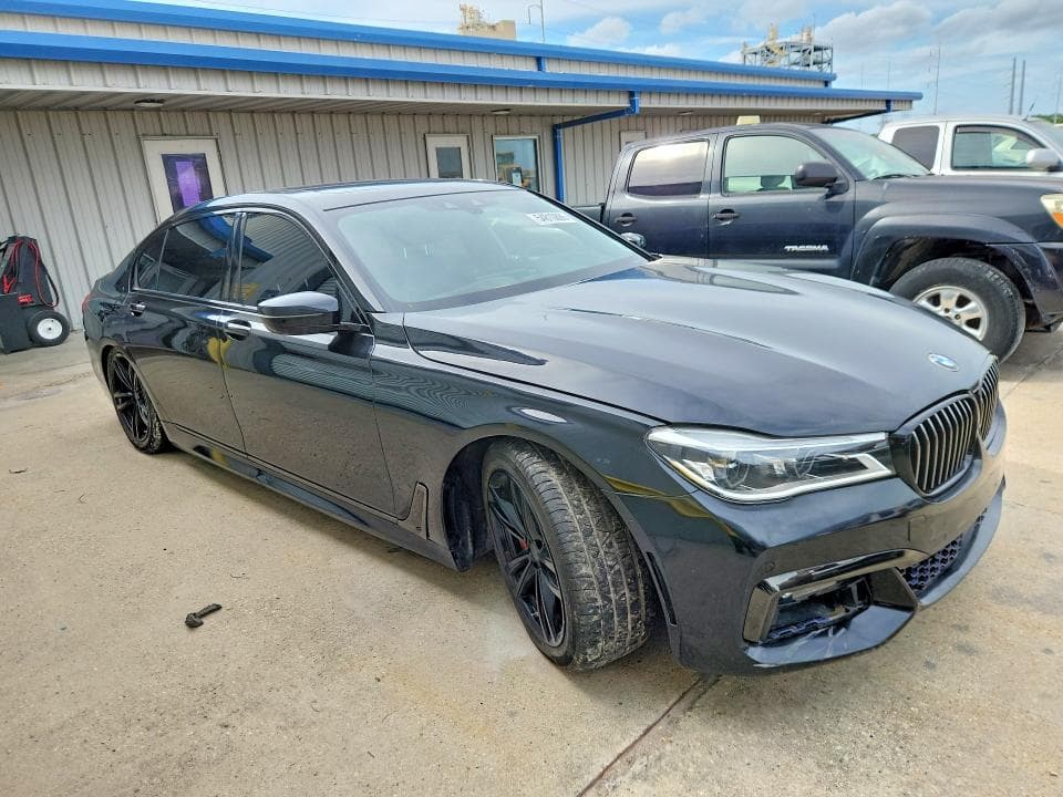 2017 BMW 7 SERIES 740I RWD 4