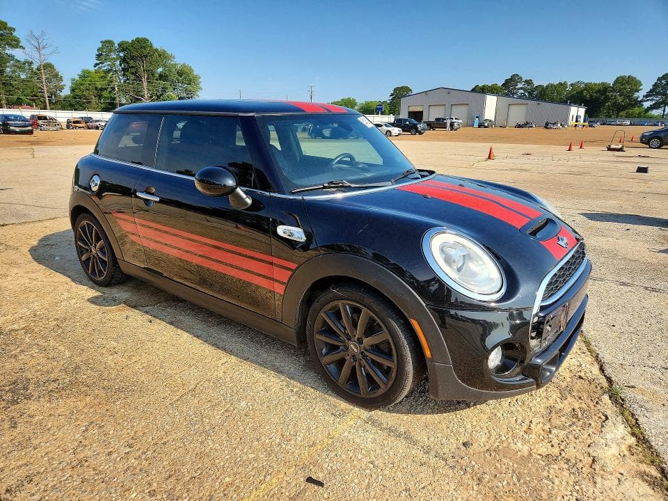 2017 MINI COOPER S S 4