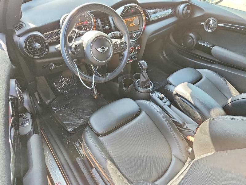 2017 MINI COOPER S S 8