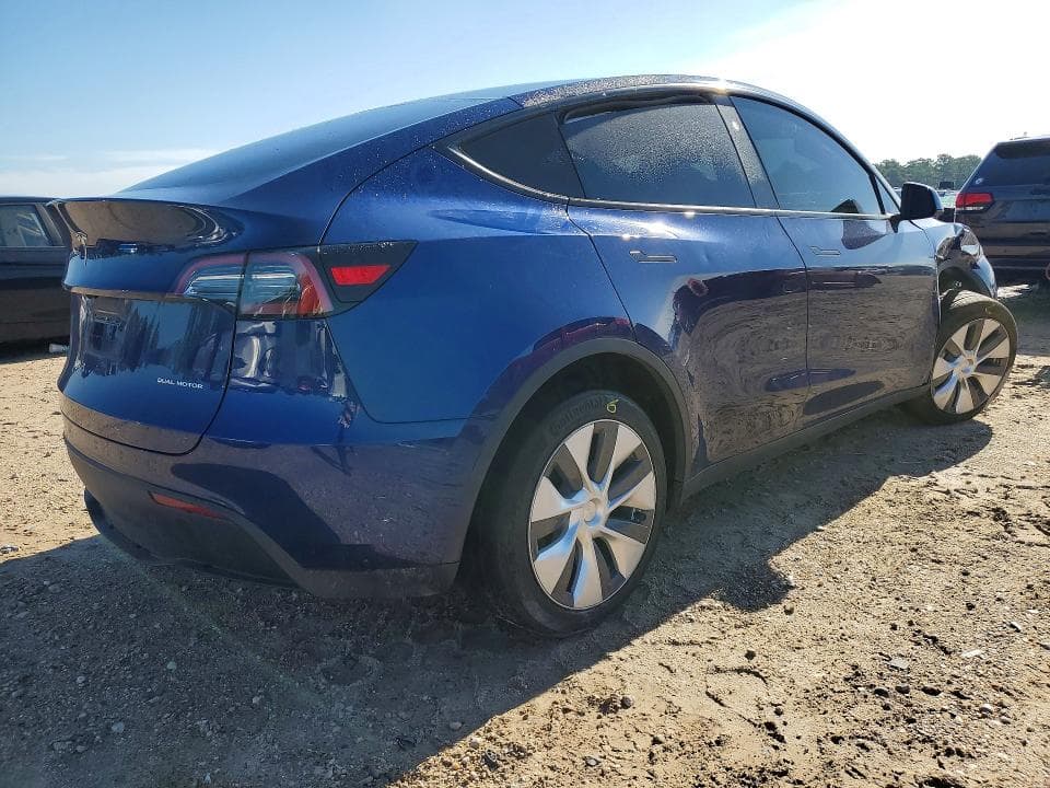 2023 TESLA MODEL Y 3