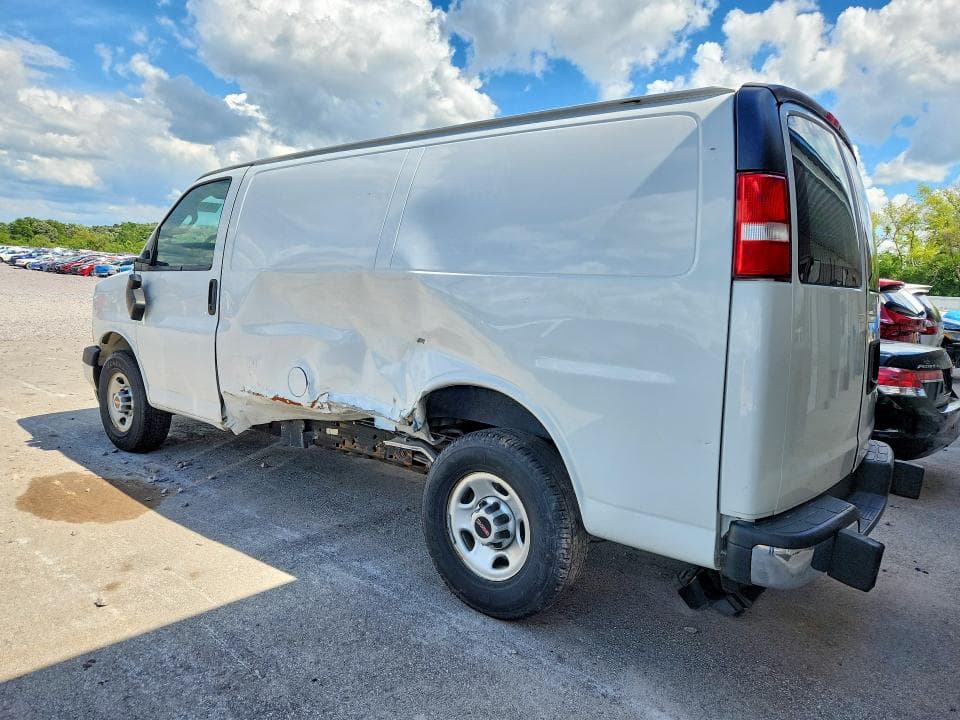 2021 GMC SAVANA G2500 2