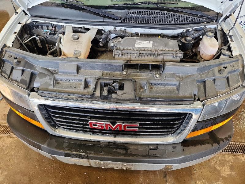 2021 GMC SAVANA G2500 12