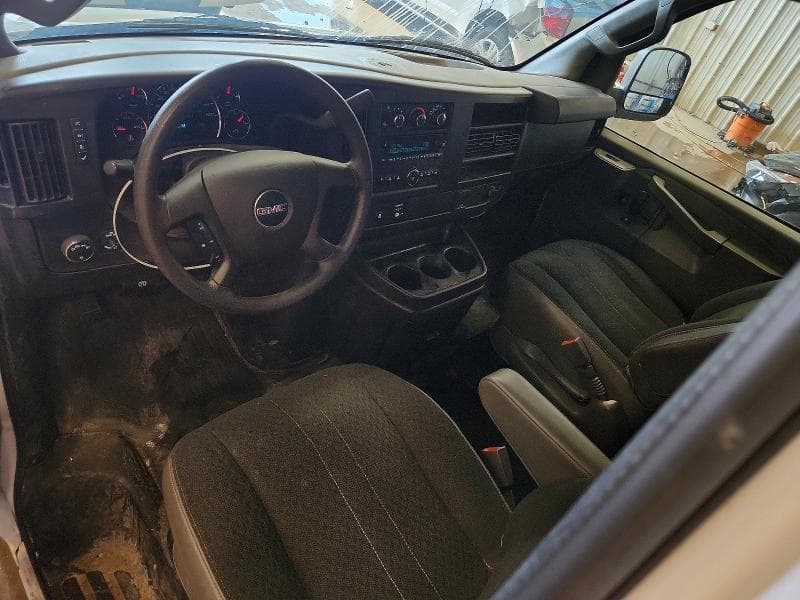 2021 GMC SAVANA G2500 8