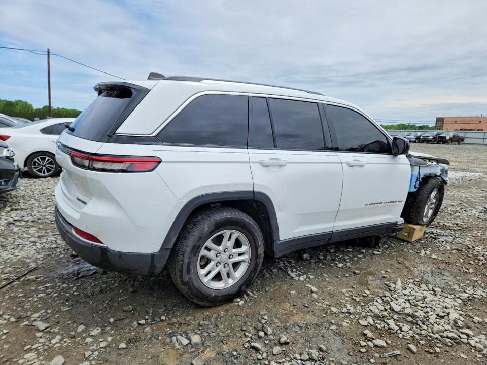 2023 JEEP GRAND CHEROKEE LAREDO/ALTITUDE LAREDO/ALTITUDE 3