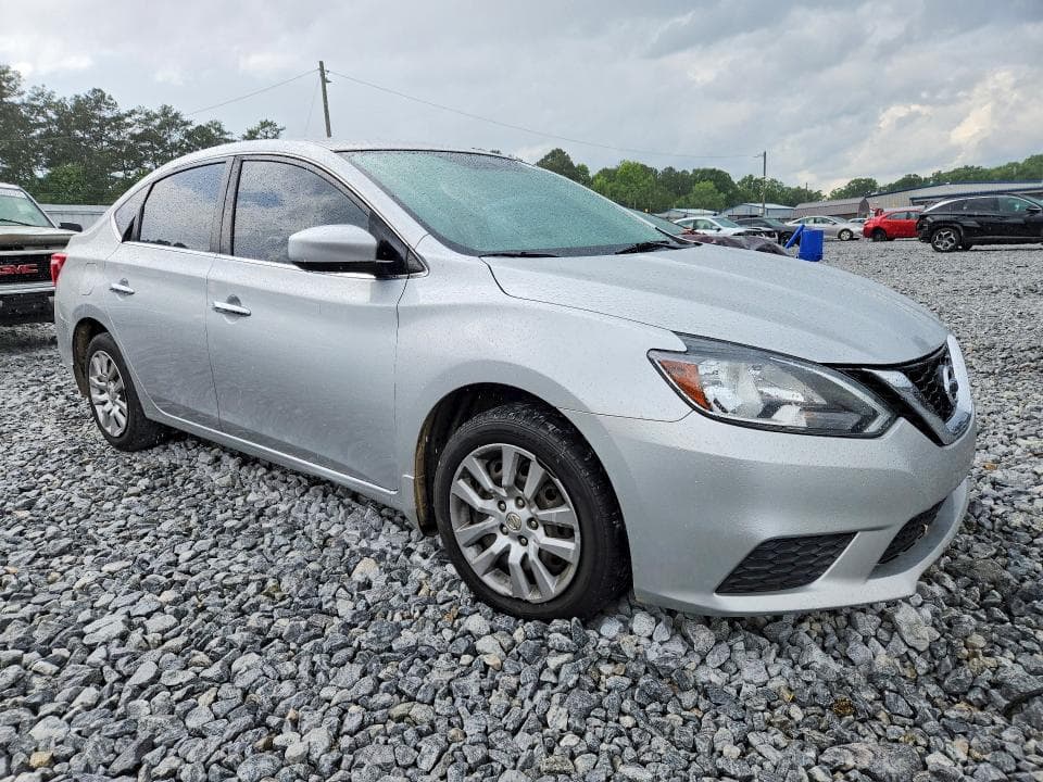 2019 NISSAN SENTRA S 4