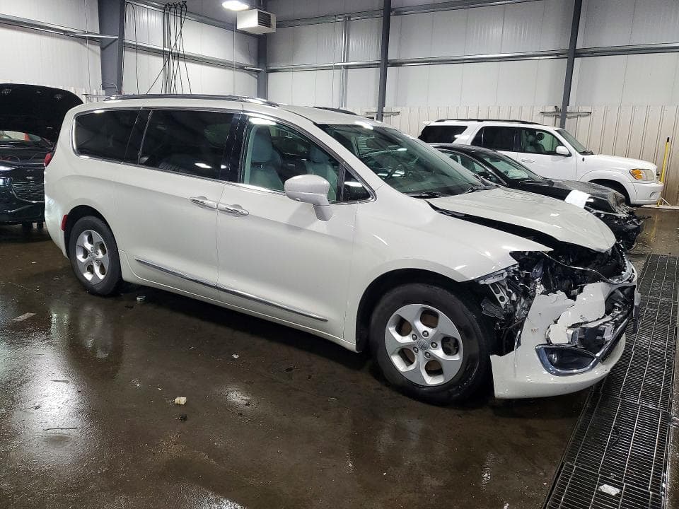 2017 CHRYSLER PACIFICA TOURING L PLUS TOURING L PLUS 4