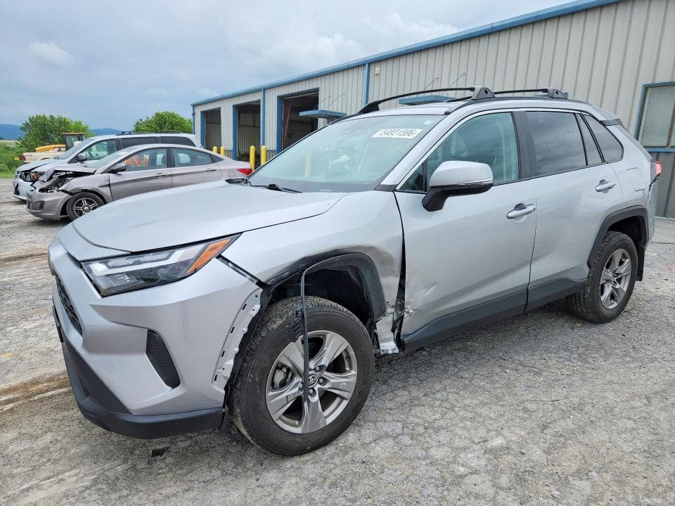 2024 TOYOTA RAV4 XLE - 1