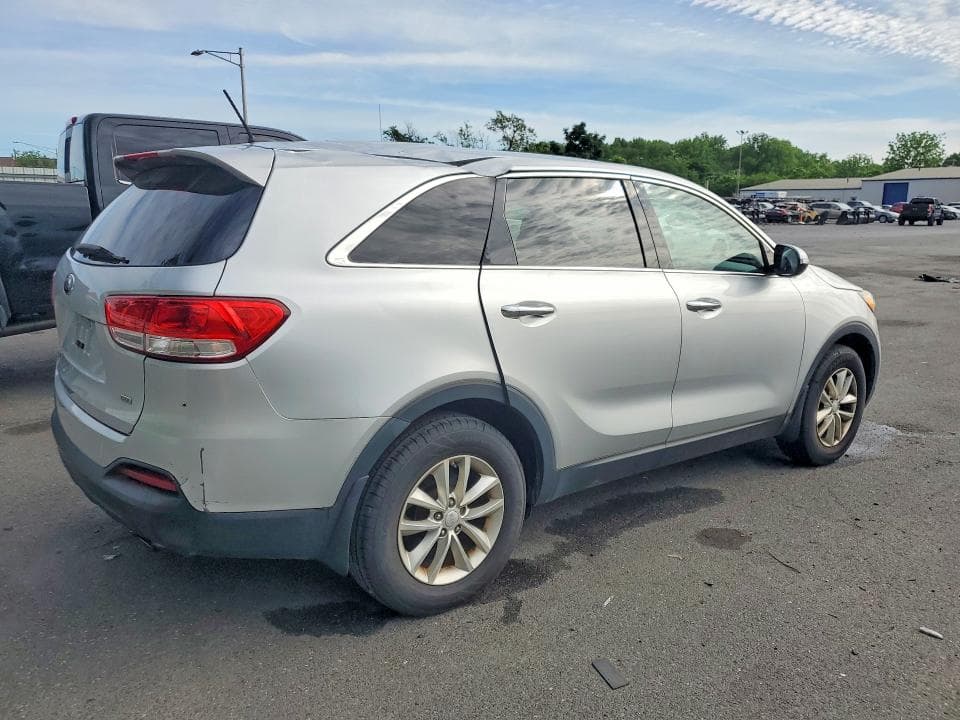 2017 KIA SORENTO L 3