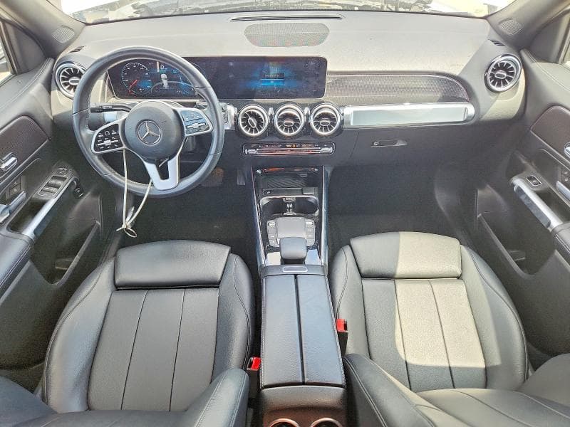 2021 MERCEDES-BENZ GLB 250 8
