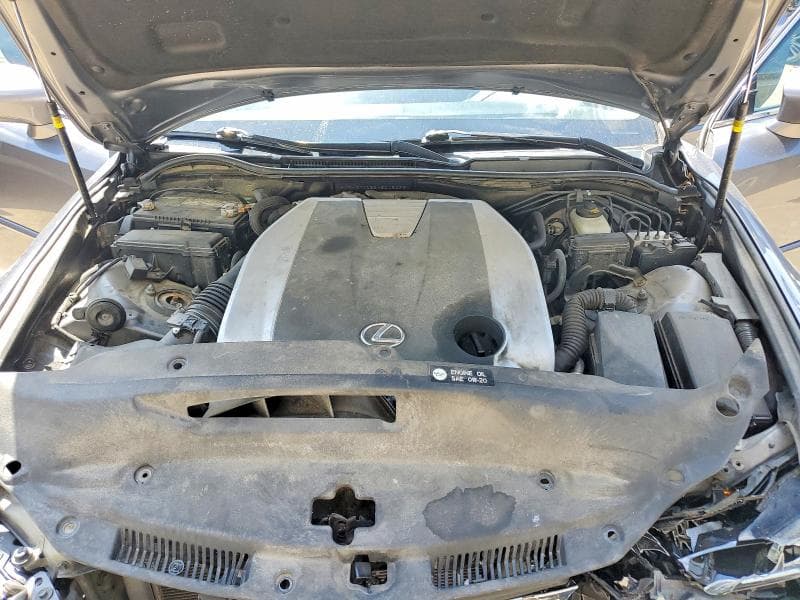 2017 LEXUS IS 300 11
