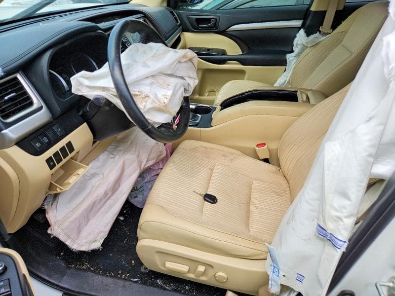 2019 TOYOTA HIGHLANDER LE PLUS LE PLUS 8