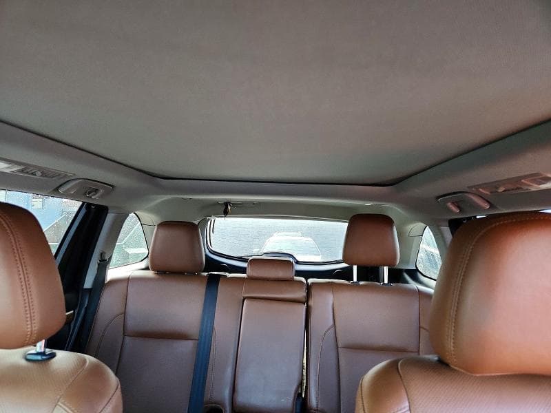 2019 TOYOTA HIGHLANDER LIMITED PLATINUM 10