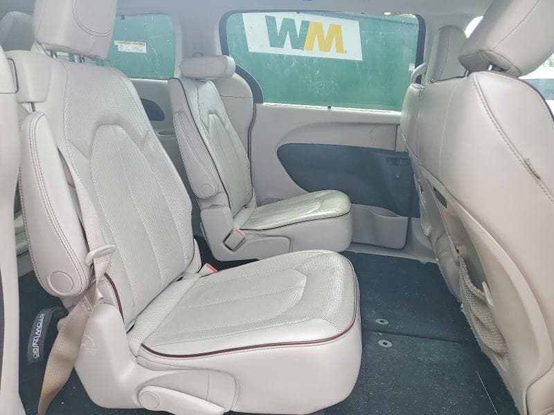 2020 CHRYSLER PACIFICA LIMITED 11