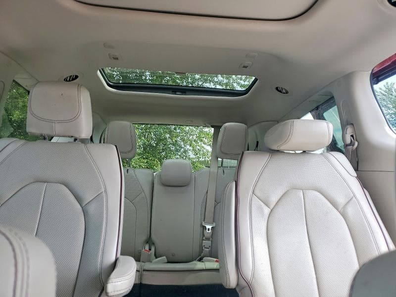 2020 CHRYSLER PACIFICA LIMITED 10