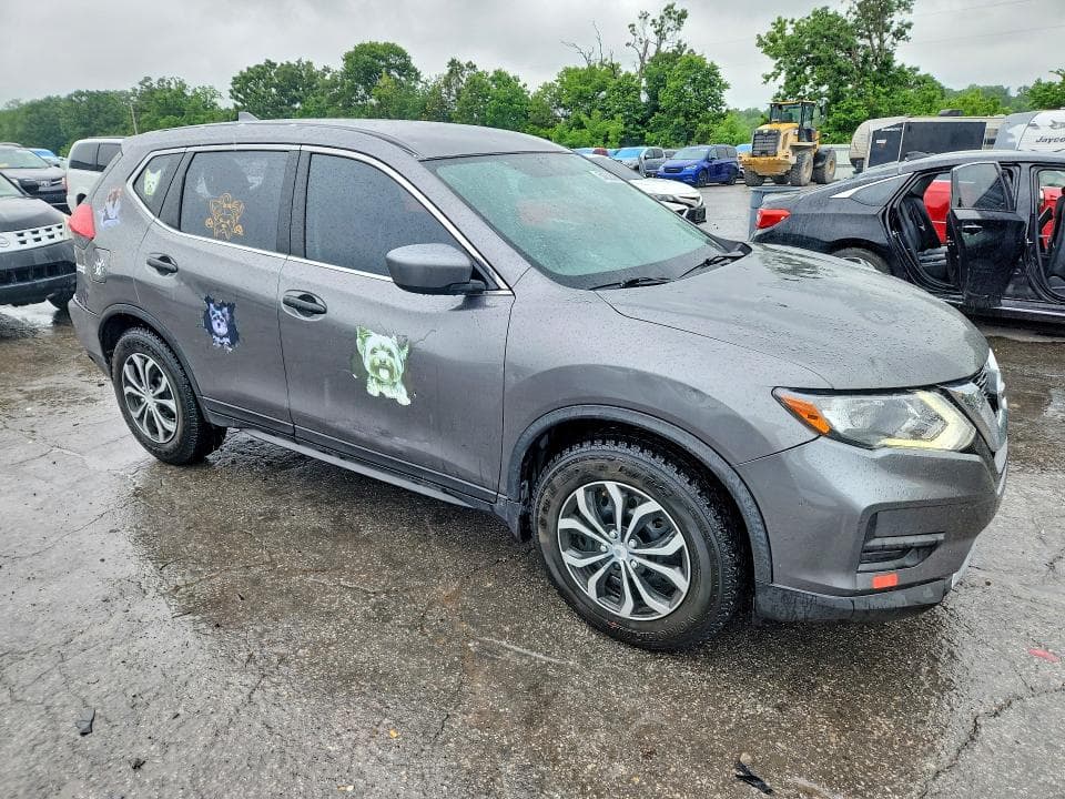 2017 NISSAN ROGUE S 4