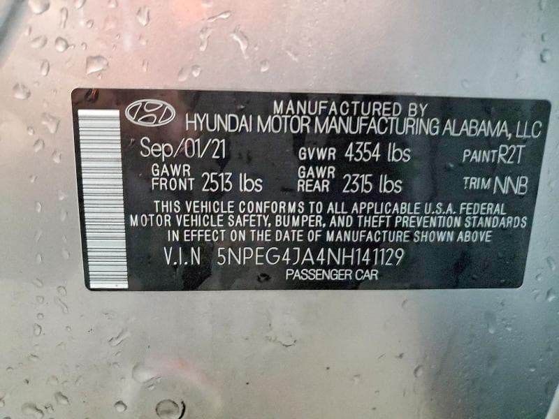 2022 HYUNDAI SONATA SE 12