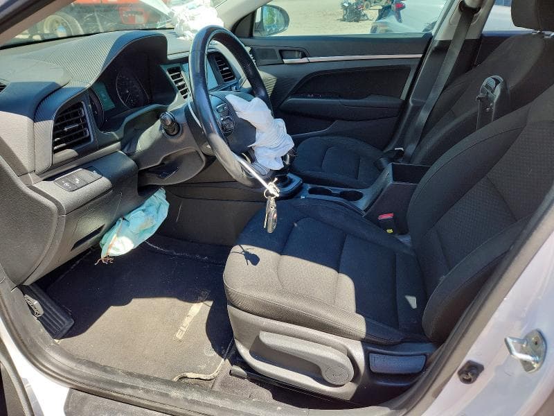 2020 HYUNDAI ELANTRA SEL 7