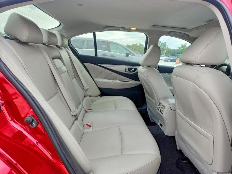 2021 INFINITI Q50 LUXE 10