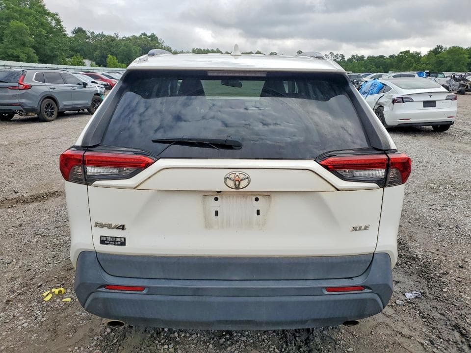 2019 TOYOTA RAV4 XLE PREMIUM XLE PREMIUM 6