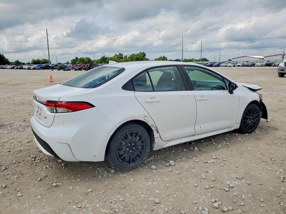 2021 TOYOTA COROLLA LE 3