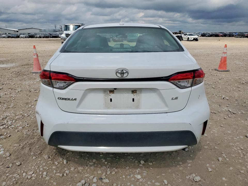 2021 TOYOTA COROLLA LE 6