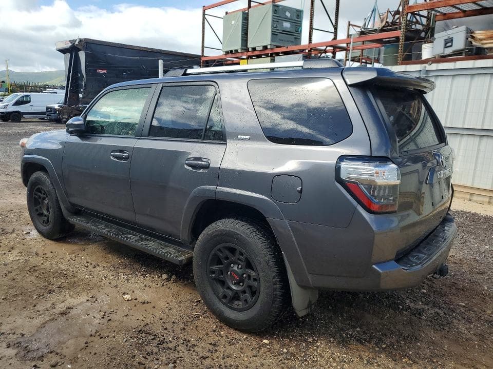2020 TOYOTA 4RUNNER 2