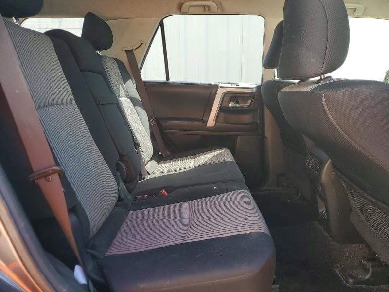 2020 TOYOTA 4RUNNER 11