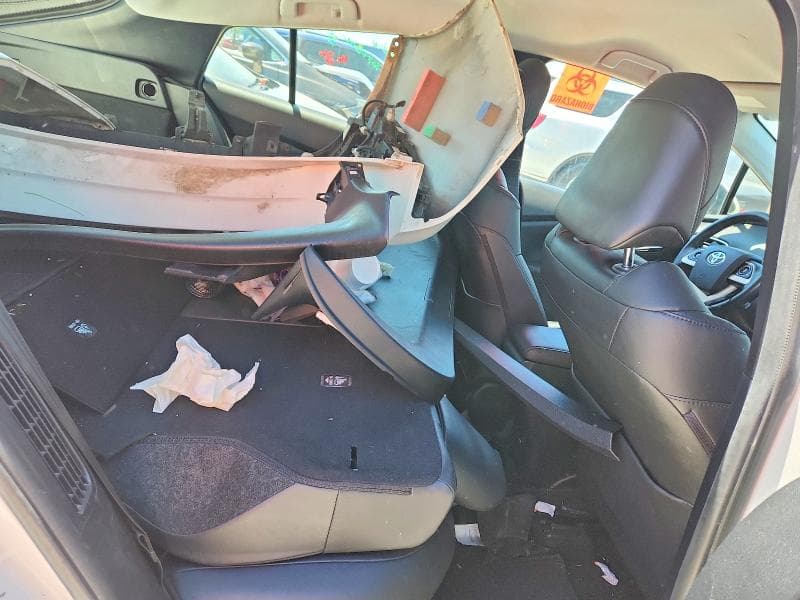 2017 TOYOTA PRIUS PRIME PREMIUM 11