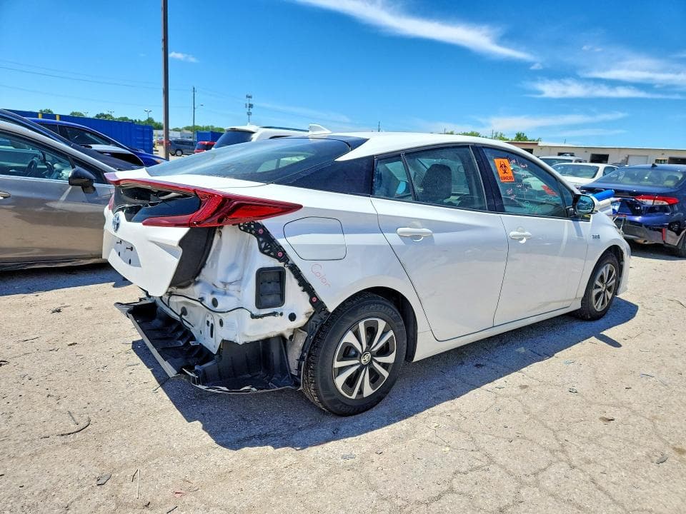 2017 TOYOTA PRIUS PRIME PREMIUM 3