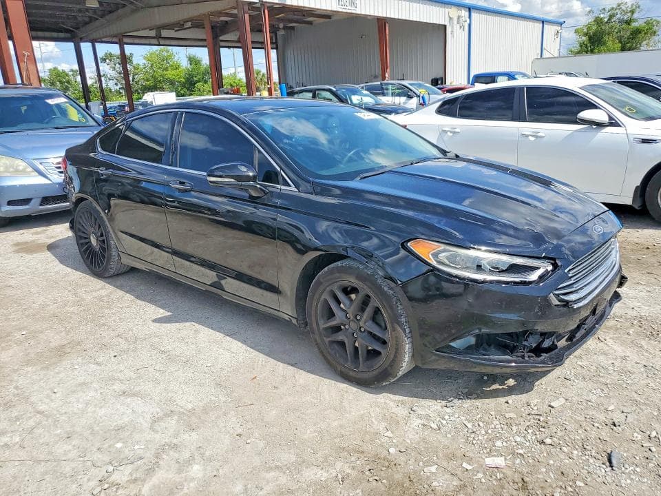 2017 FORD FUSION SE 4