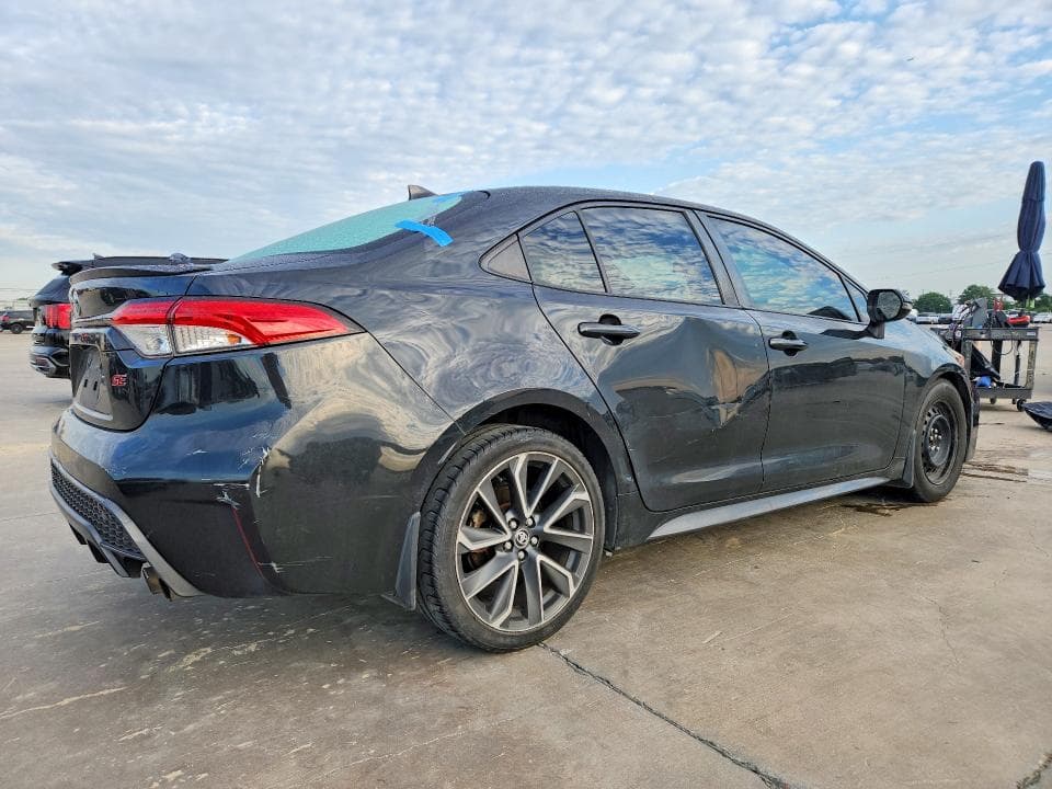 2020 TOYOTA COROLLA SE SE 3