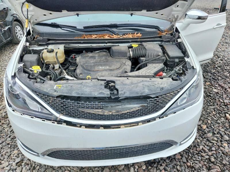 2018 CHRYSLER PACIFICA LIMITED 12