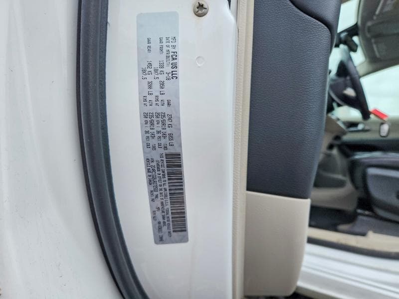 2018 CHRYSLER PACIFICA LIMITED 13